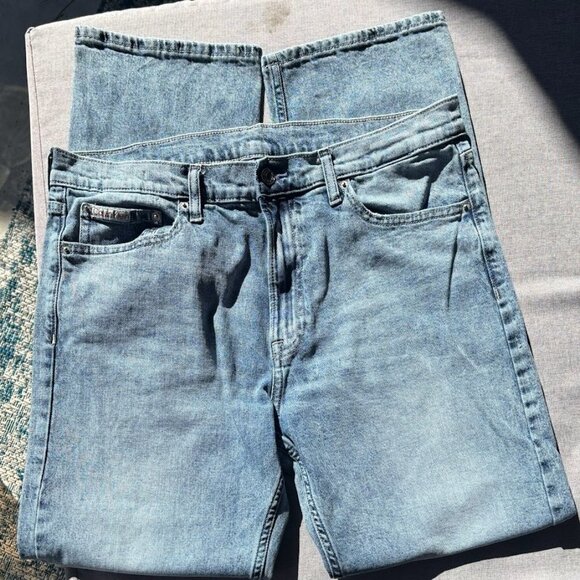 Calvin Klein Men's Straight Fit Jeans  34x32 - Picture 9 of 9